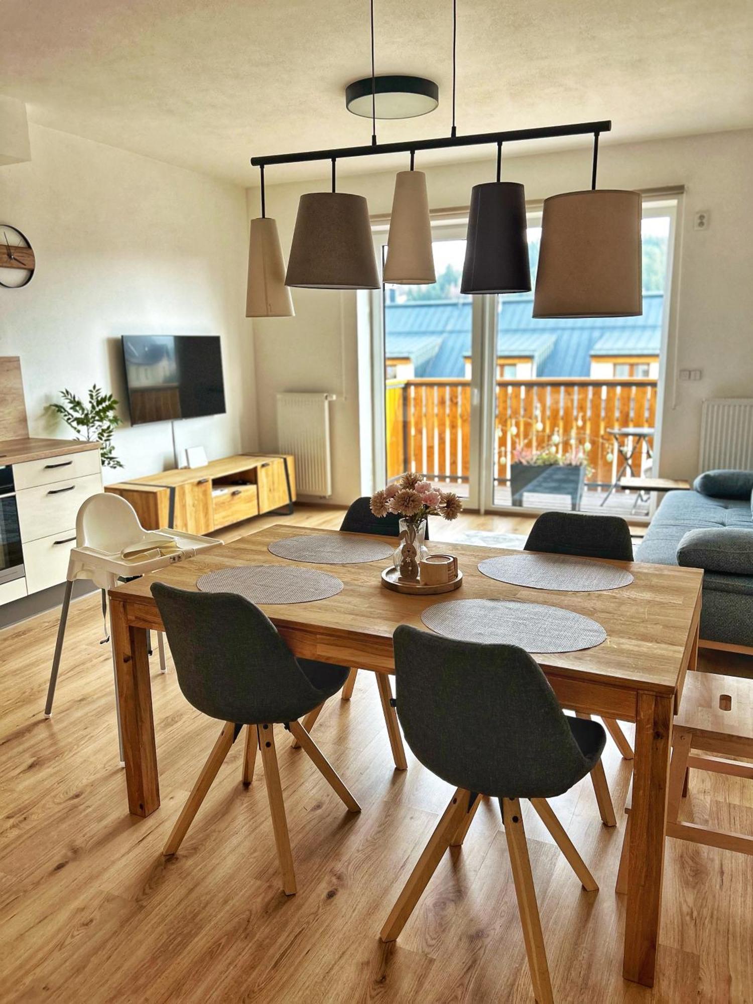 Kasperky Apartment Касперске Хори Екстериор снимка