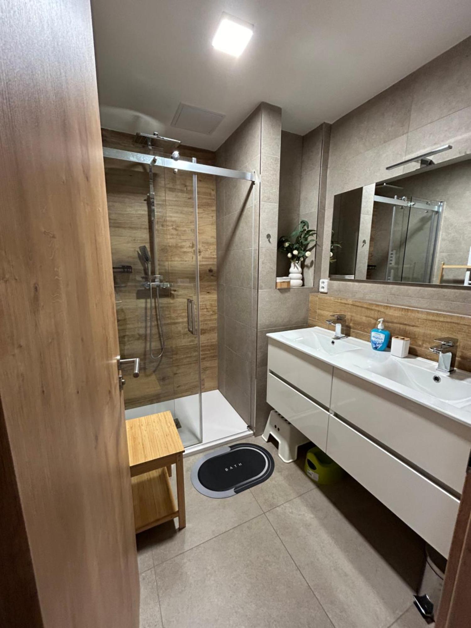 Kasperky Apartment Касперске Хори Екстериор снимка